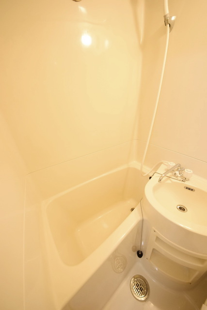 バス・シャワールーム　☆今日も１日お疲れ様でした☆