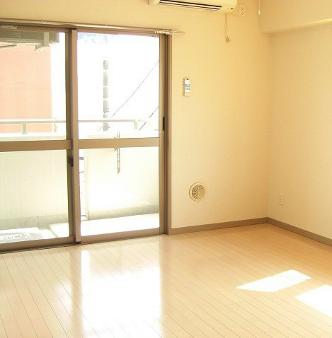 居室・リビング　別の写真参考