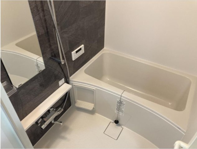 バス・シャワールーム　清潔感のある浴室です！