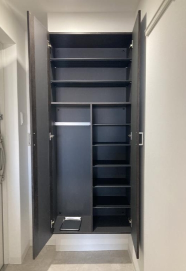 玄関　下駄箱もしっかりついてます！