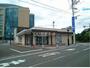 銀行　七十七銀行　小松島支店（銀行）まで737m