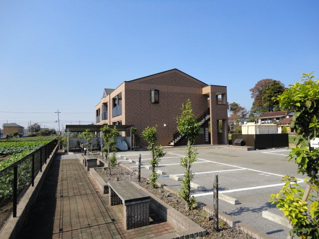 建物外観　外観写真（昼）