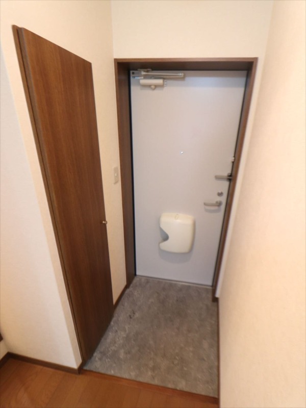 玄関　玄関口