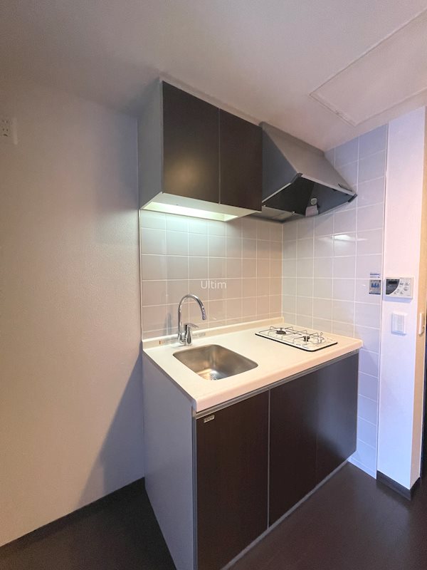 キッチン　※同タイプの他のお部屋です