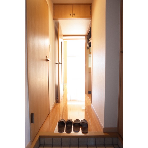 玄関　別部屋同型タイプ