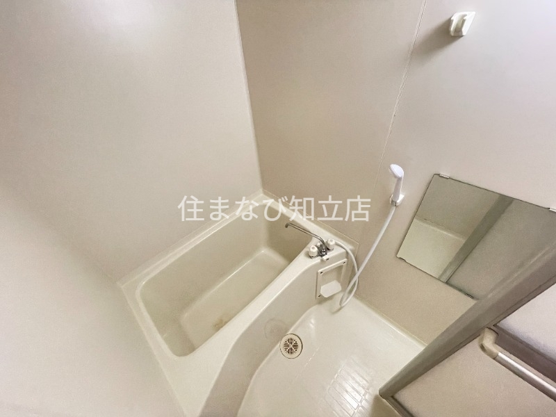 バス・シャワールーム　同型別部屋写真