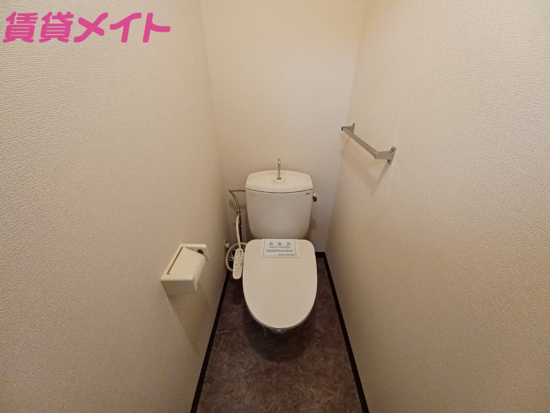 トイレ　同物件別室画像