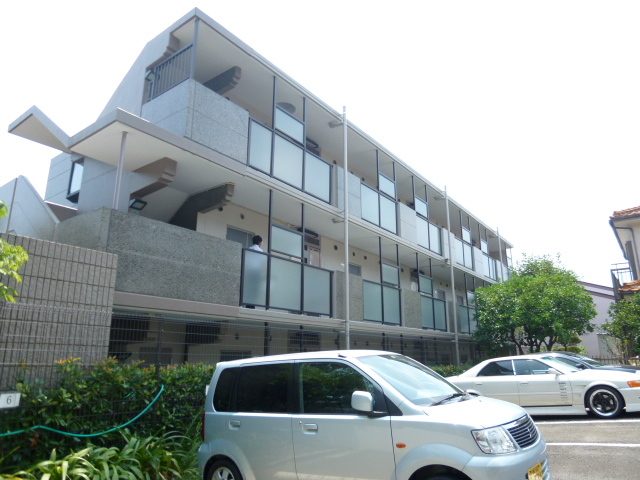 建物外観　おしゃれな外観です☆