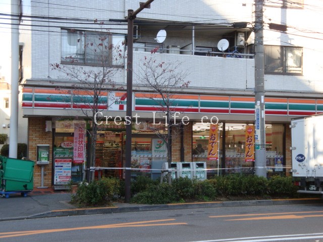 コンビニ　セブンイレブン新宿若松町店（コンビニ）まで384m
