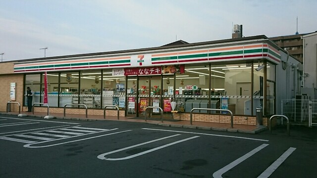コンビニ　セブン－イレブン　岡山関店（コンビニ）まで574m