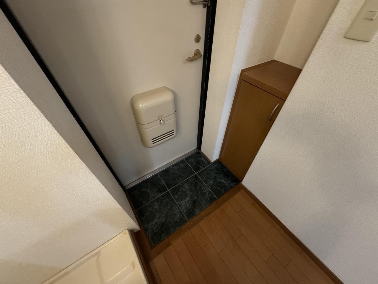 イーストコート・一忠の玄関写真