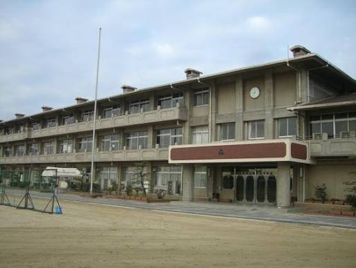 中学校　倉敷市立福田南中学校（中学校）まで1218m