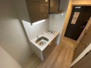 キッチン　同物件別部屋写真