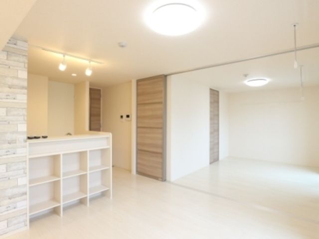 居室・リビング　別部屋参照　現状優先