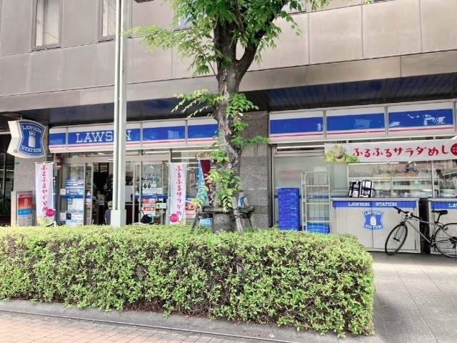 コンビニ　ローソン小倉米町二丁目店（コンビニ）まで442m