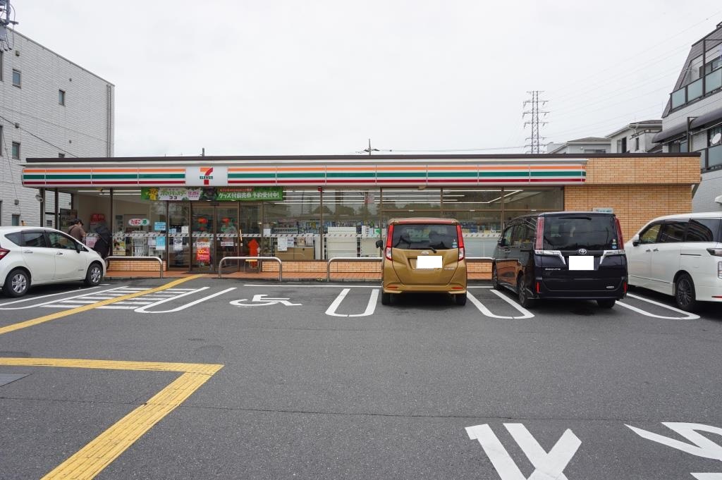 コンビニ　セブンイレブン さいたま文蔵3丁目店（コンビニ）まで184m