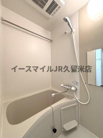バス・シャワールーム　ゆったり過ごせるお風呂です