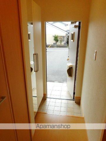 ＪＲ日豊本線 都城駅 徒歩19分 2階建 築14年の玄関写真