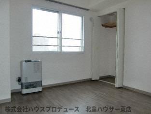 居室・リビング　別号室内観写真