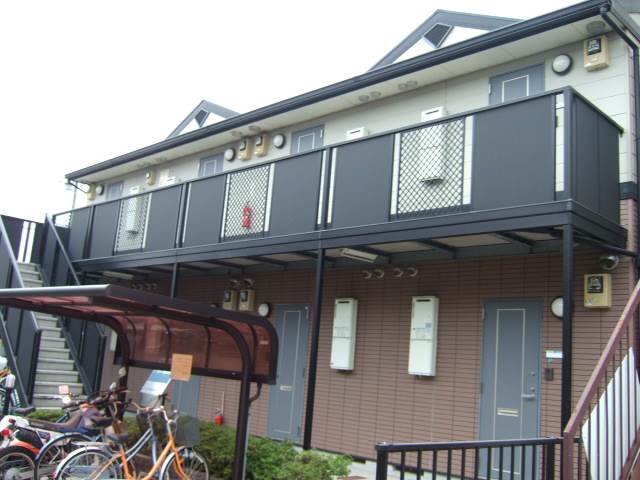 姫路市柿山伏のアパートの建物外観