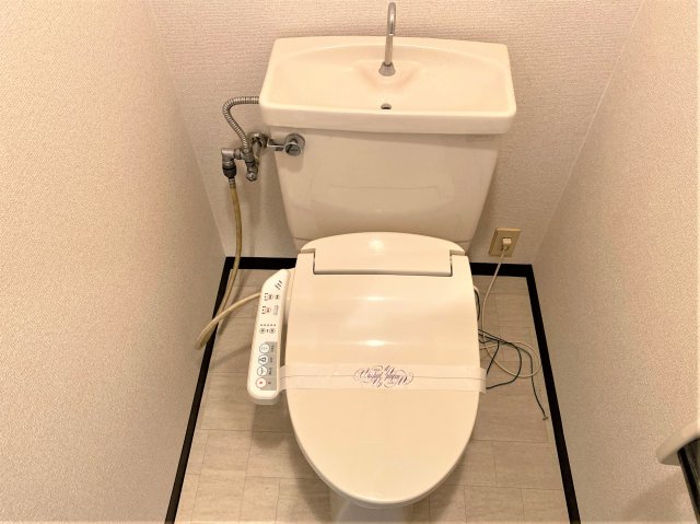 【ウィステリア今里のトイレ】