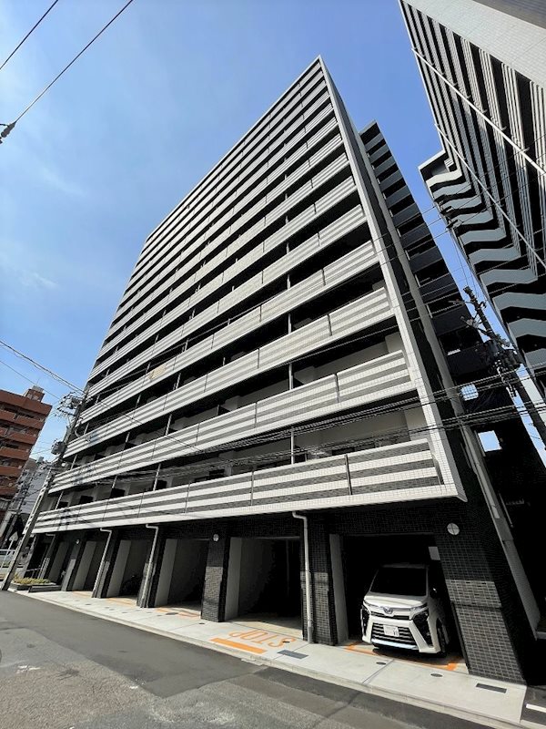 愛知県名古屋市中区新栄２の賃貸マンションの外観