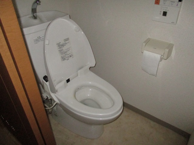 【第一つきみビルのトイレ】