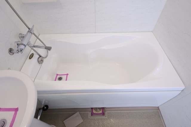 バス・シャワールーム　バス※別部屋参考写真