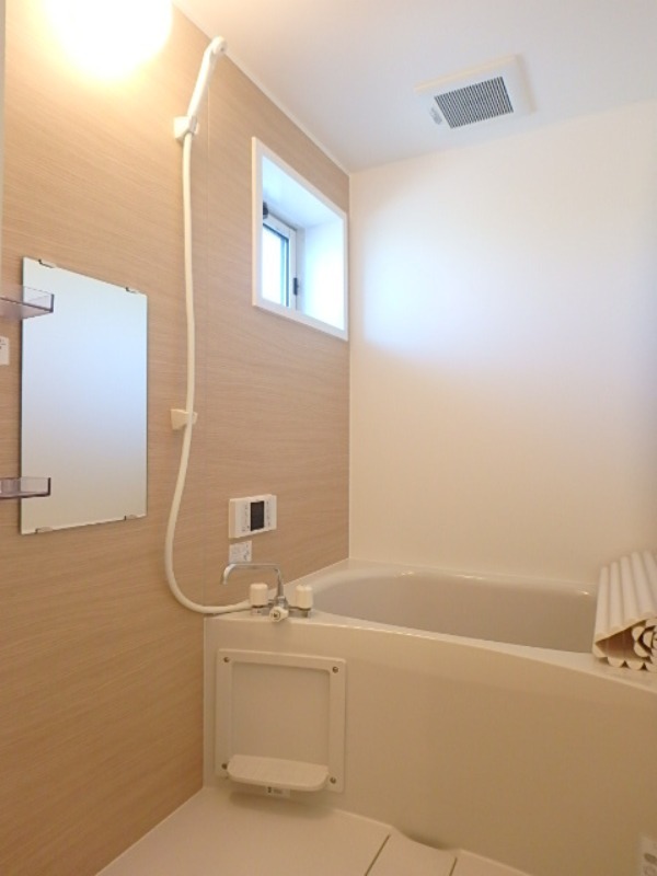 バス・シャワールーム　図面と現状に相違がある場合には現状を優先