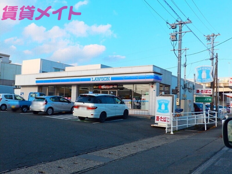 【四日市市富田浜町のマンションのコンビニ】