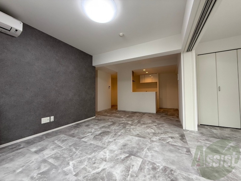 居室・リビング　広々としたリビングですね。使い勝手がよさそうですね！