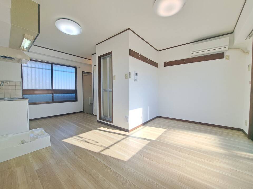 居室・リビング　リビング