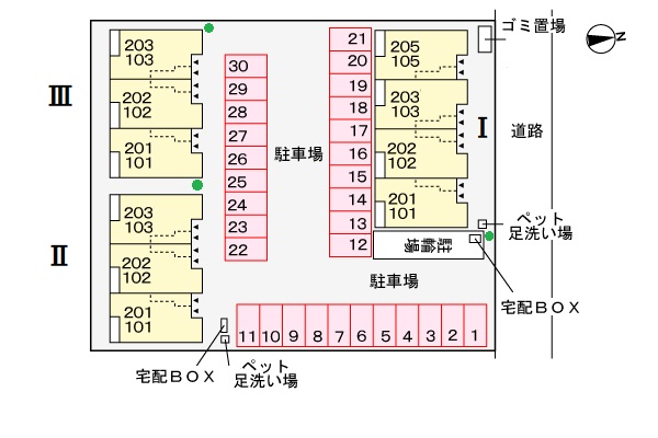 【ジュネスIIIの駐車場】