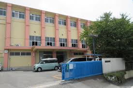 小学校　柏原市立国分小学校（小学校）まで1761m