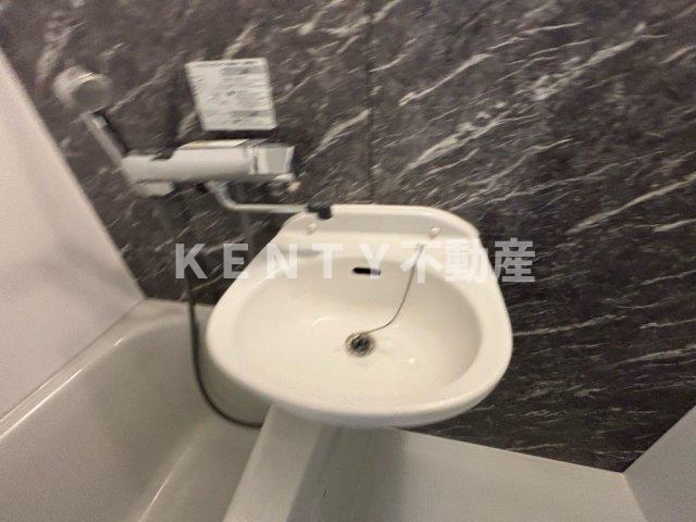 洗面設備　使いやすい洗面所です