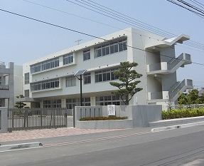 小学校　西岐波小学校（小学校）まで1231m
