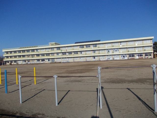 小学校　土浦市立中村小学校（小学校）まで650m