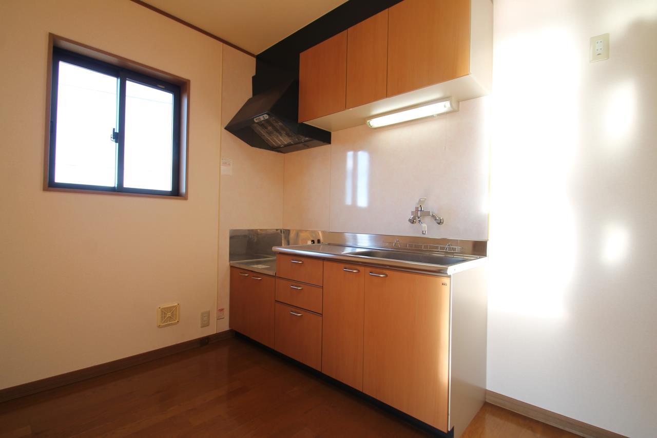 キッチン　明るいキッチン！