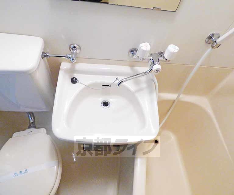 洗面設備　洗面所です。