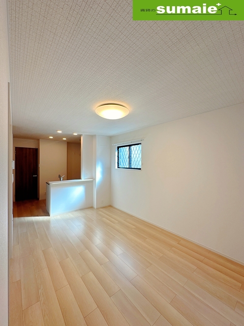 居室・リビング　同仕様写真