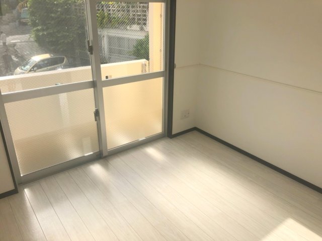 居室・リビング　※退去前の為、写真と現状が異なる場合がございます