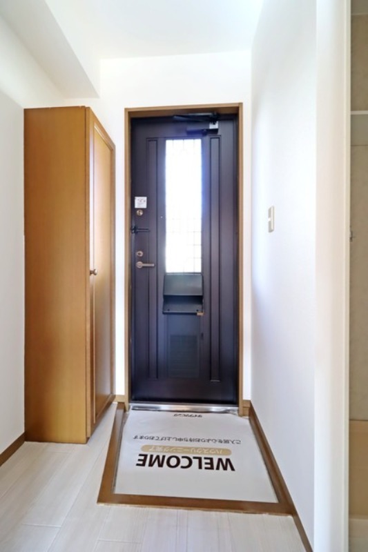 玄関　図面と現状に相違がある場合には現状を優先