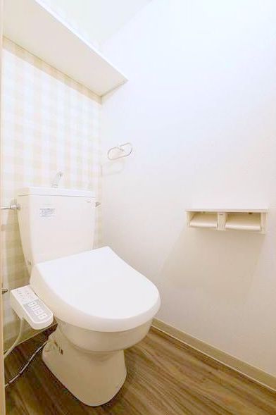 トイレ　ウォシュレット付きです♪