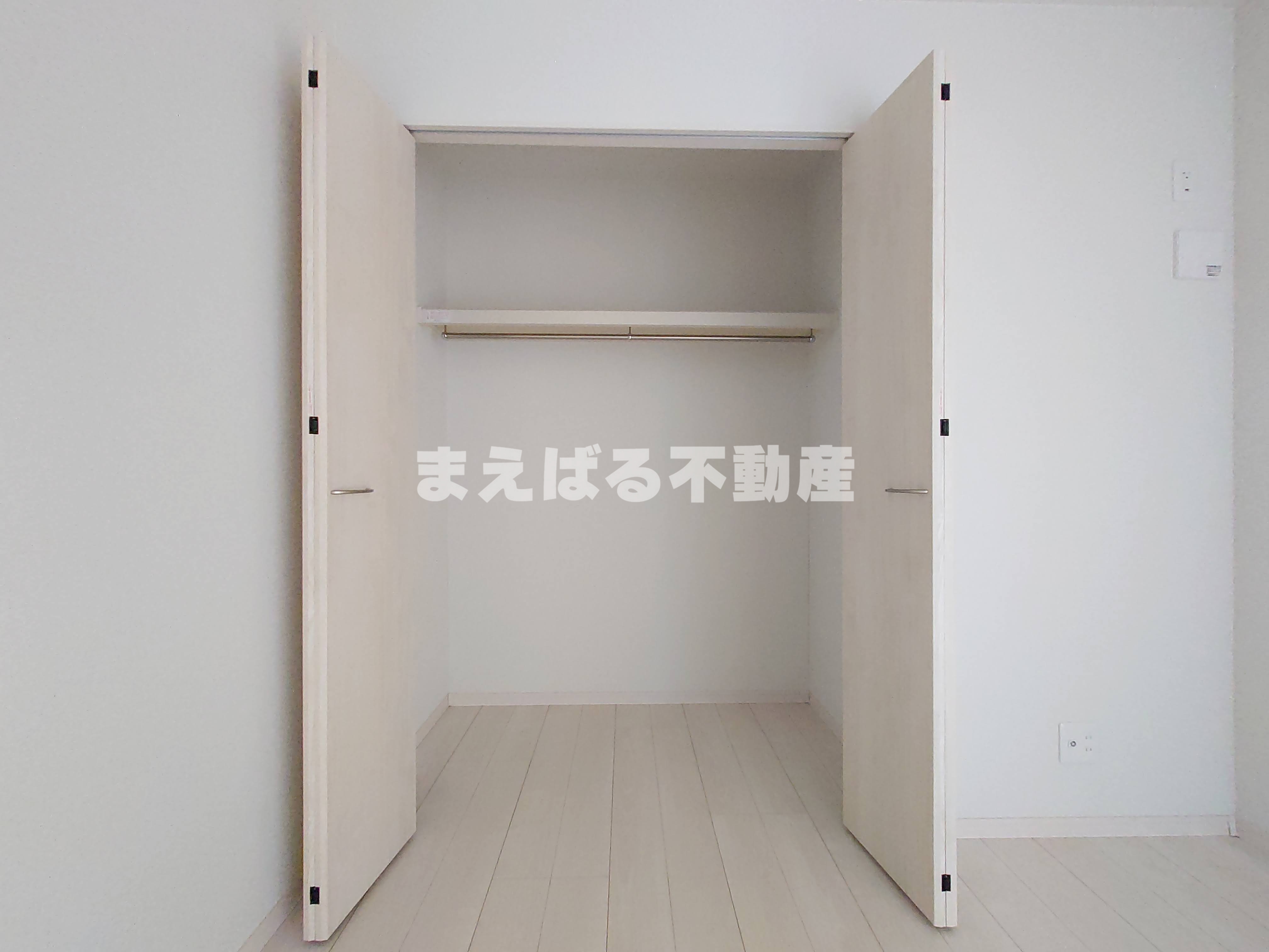 収納　クローゼット　※写真別部屋