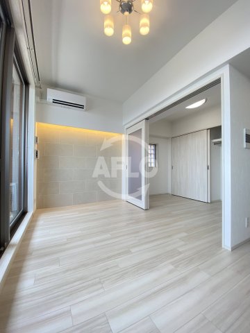 居室・リビング　プレジオ弁天町EURO（プレジオ弁天町ユーロ）　リビング