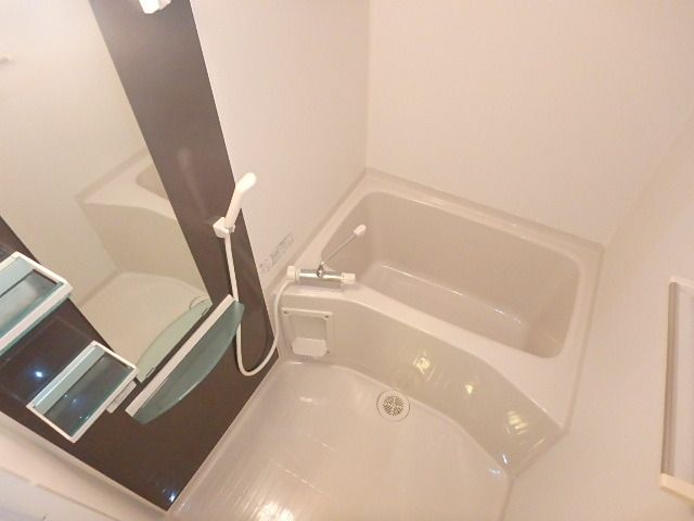 バス・シャワールーム　浴室乾燥機付きバス