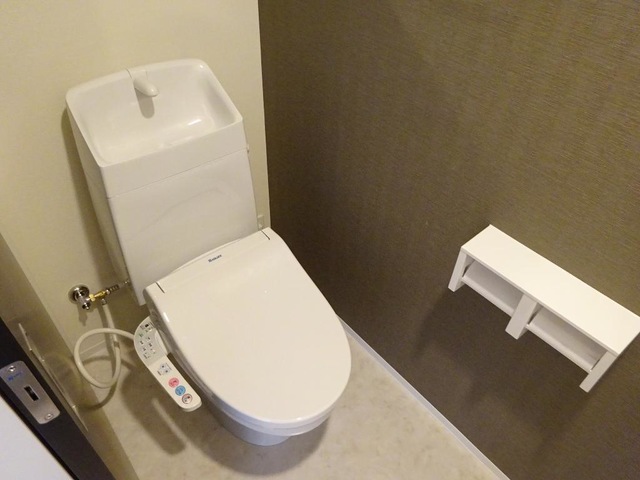 トイレ　イメージ