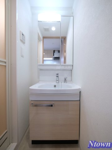 洗面設備　洗面所です