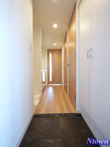 玄関　明るい玄関です