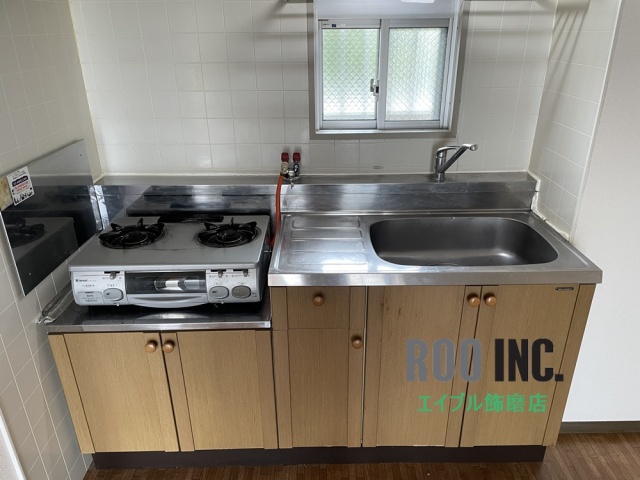 キッチン　写真は反転のお部屋です